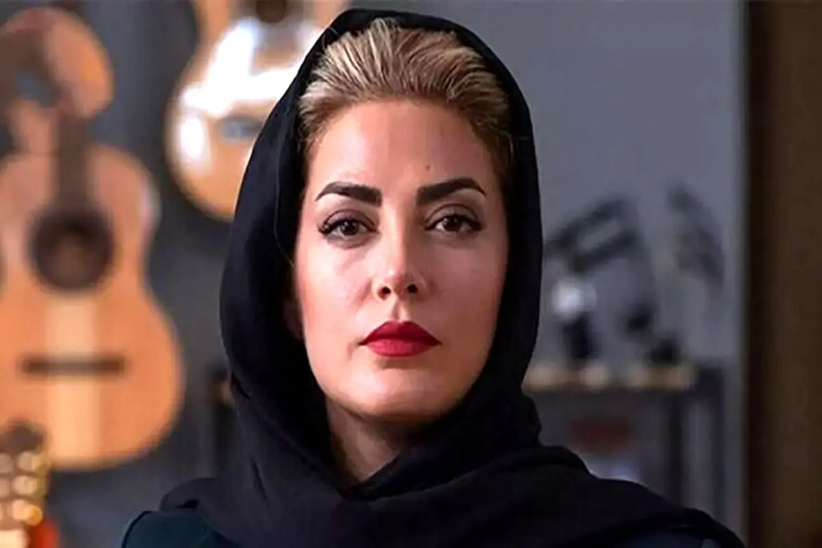 طناز طباطبایی با مدل موی پسرانه و گوشواره متفاوت