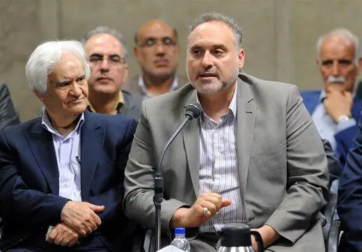 افشین علاء:در دهه 60 بخاطر توجه رهبرانقلاب و سیدمحمدخاتمی به مسائل فرهنگی،شاهد شکوفایی هنر و ادبیات انقلاب بودیم/کاش عطاالله مهاجرانی به ایران برگردد