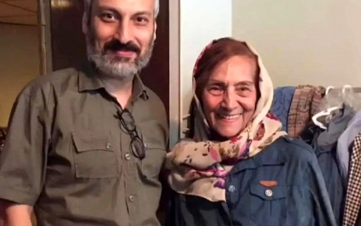 این خواننده زن را همایون خرم می ستود
