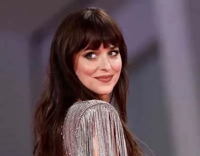 تصاویر فرش قرمز The Lost Daughter در فستیوال ونیز