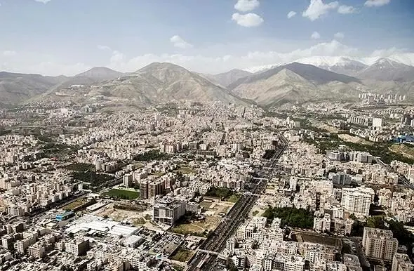  میدان مخبرالدوله؛ حدود سال ۱۳۴۴