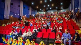 بلیت سینما برای خانواده‌های دارای سه فرزند نیم بها می‌شود/ اجرای قانون جوانی جمعیت در سینماها