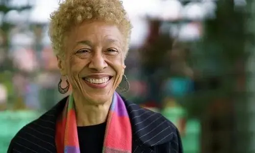 نویسنده برنده پولیتزر جایزه «فولیو» ‌ را هم درو کرد
