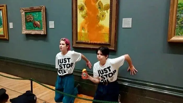 متهم شدن حمله‌کنندگان به نقاشی ون‌گوگ در دادگاه/ تابلو گل‌های آفتابگردان فعلا نمایش داده نخواهد شد
