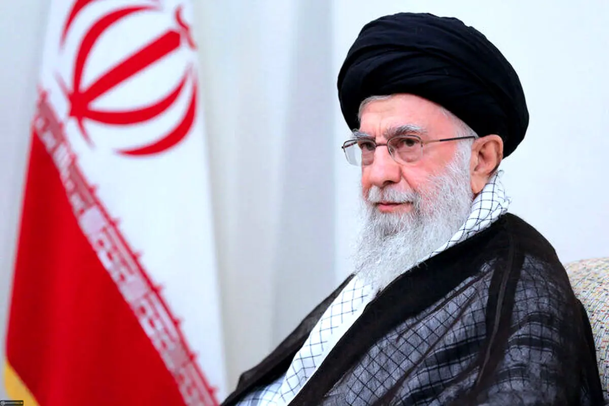 آقای بازیگر کارگردان فیلم رهبر شهید شد