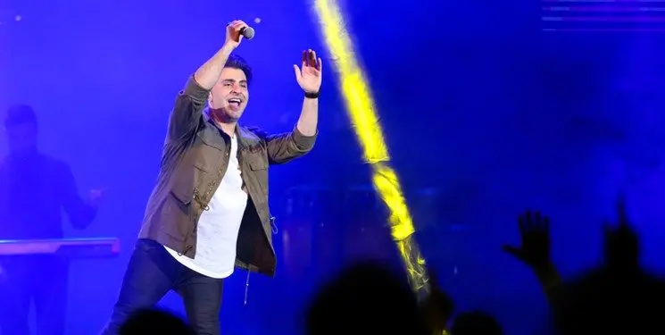 سورپرایز علیرضا طلیسچی در برج میلاد