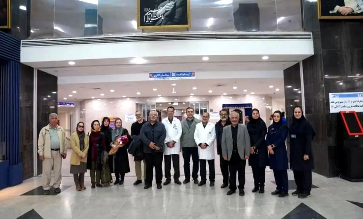 دیدار صمیمانه اهالی سینما با کادر درمان و مجروحان جنگ
