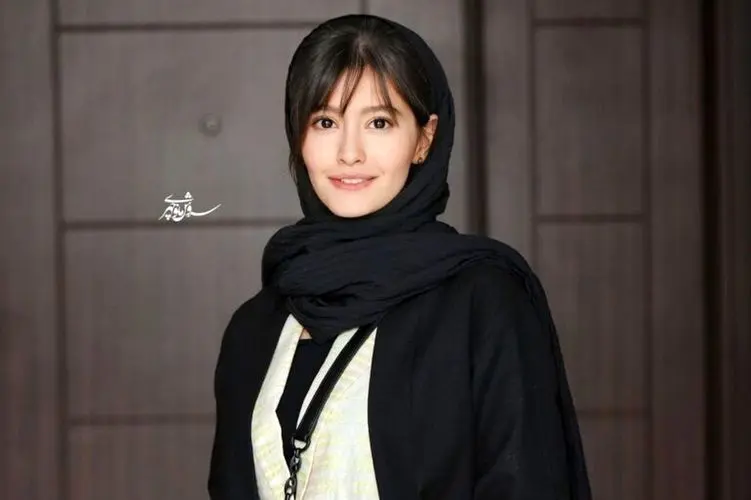 استایل متفاوت پردیس احمدیه در هوای برفی
