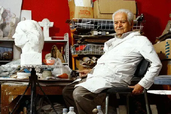 هنرمند پیشکسوت مجسمه‌ساز درگذشت/ تشییع از موزه هنرهای معاصر کرمان
