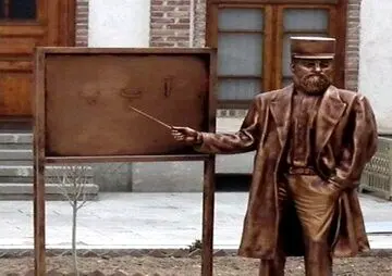 دست‌نوشته‌هایی تازه‌یاب از پدر مدارس نوین ایران

