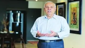 استاد محمود لاهیجان، هنرمند نقاشی ایرانی درگذشت
