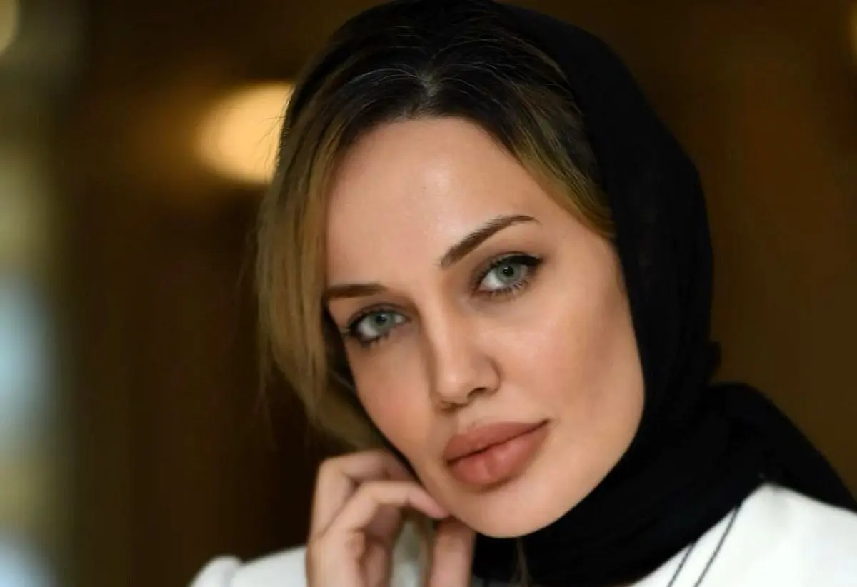 نسخه بدلی و ایرانی «آنجلینا جولی» و بهاره رهنما در یک مراسم
