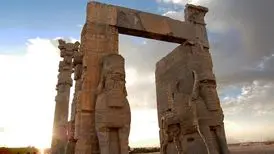 ساخت سرویس بهداشتی و خدمات رفاهی در حریم تخت جمشید متوقف شد
