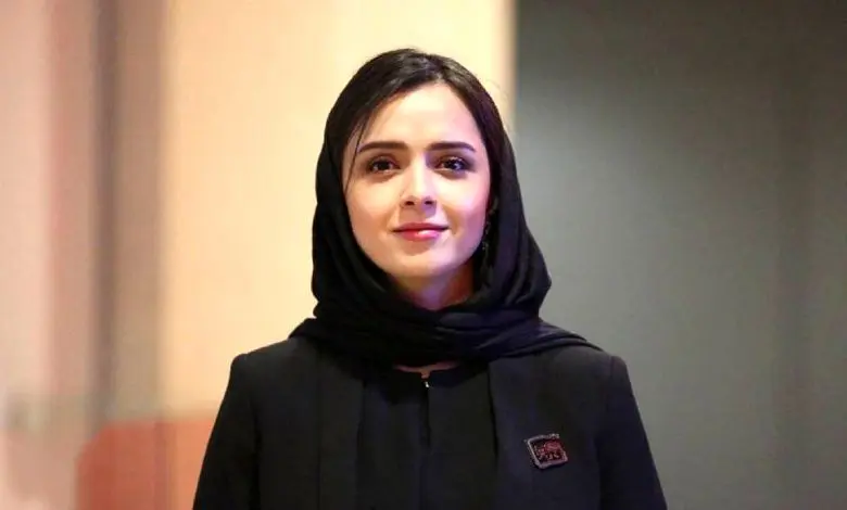 ترانه علیدوستی ممنوع الپرواز شد
