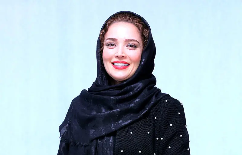 استوری جدید بهنوش طباطبایی با یک ژست خاص و گیرا
