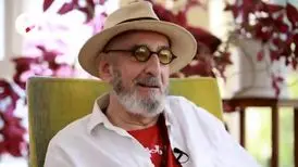 عاشقانه های فرهاد آئیش و همسرش