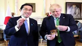 عکس | گاف آقای بوریس جانسون | پیشگویی‌ دیگری از کارتون جنجالی سیمپسون‌ها محقق شد