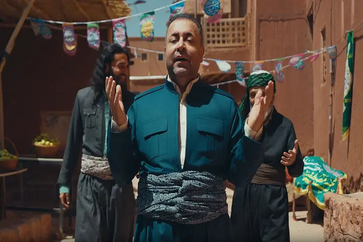 نماهنگ «امت احمد» با صدای پیام عزیزی منتشر شد
