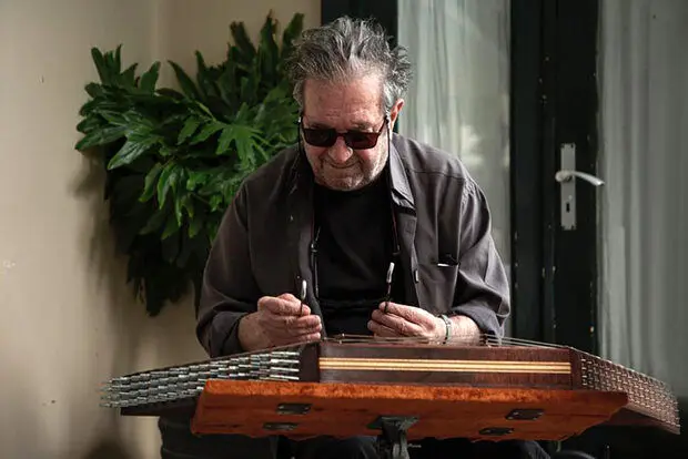 مهرجویی پس از ۸ سال با «لامینور» به سینماها می‌آید
