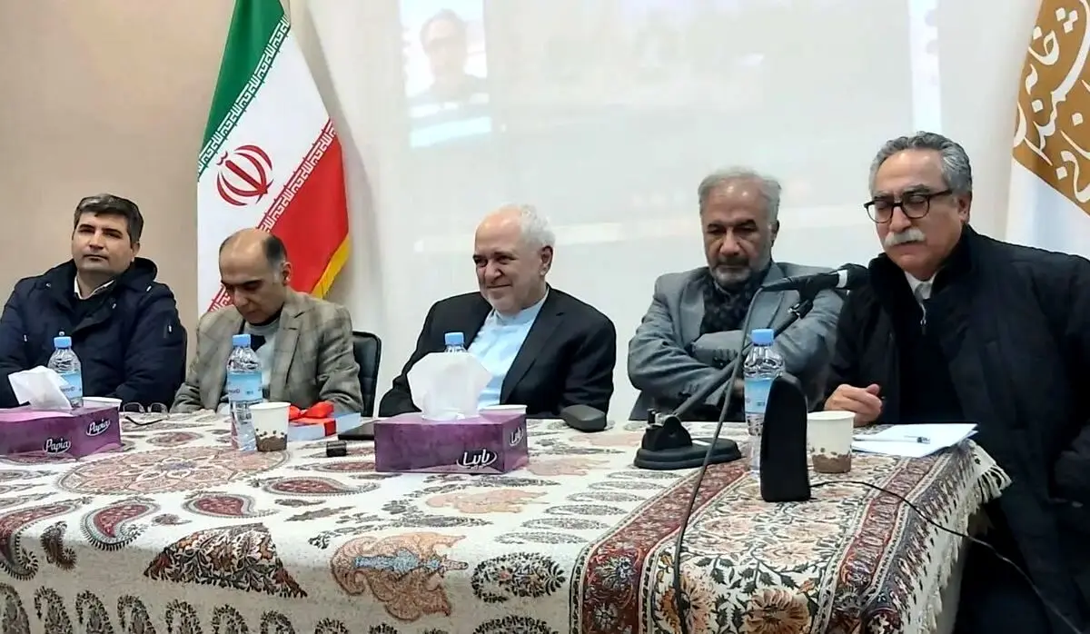 ظریف: زبان استاد شجریان و سینماسازان ما بهتر از بسیاری از مطالب برای قدرت ما تاثیر داشته
