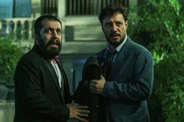 اکران مردمی «تمساح خونی» با حضور جواد عزتی
