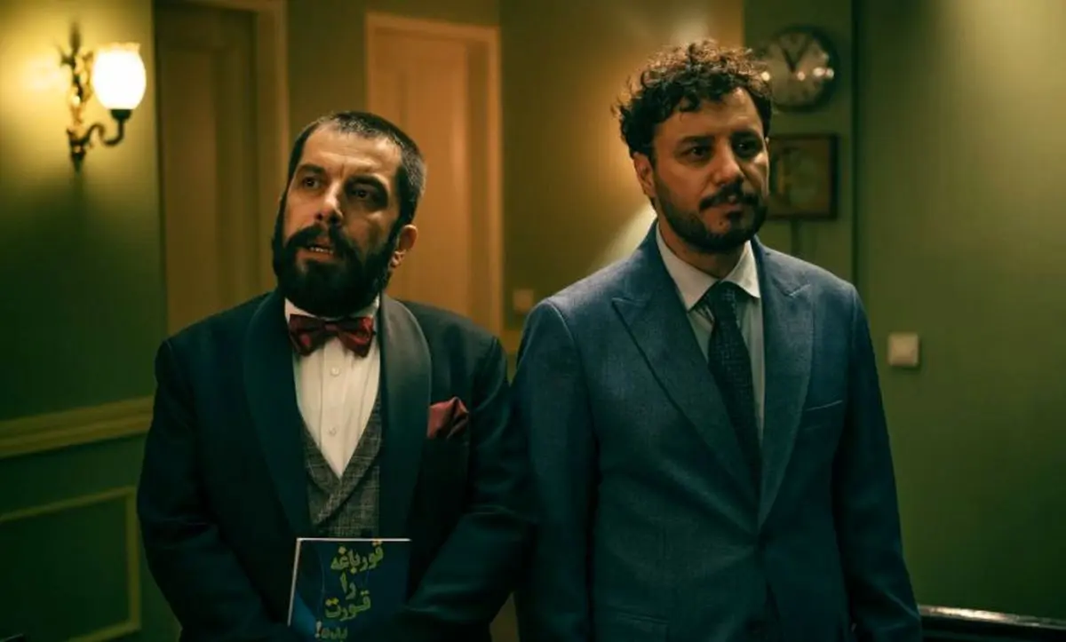 شبکه مبتذل «اینترنشنال»، از موفقیت جواد عزتی ناراحت است؟
