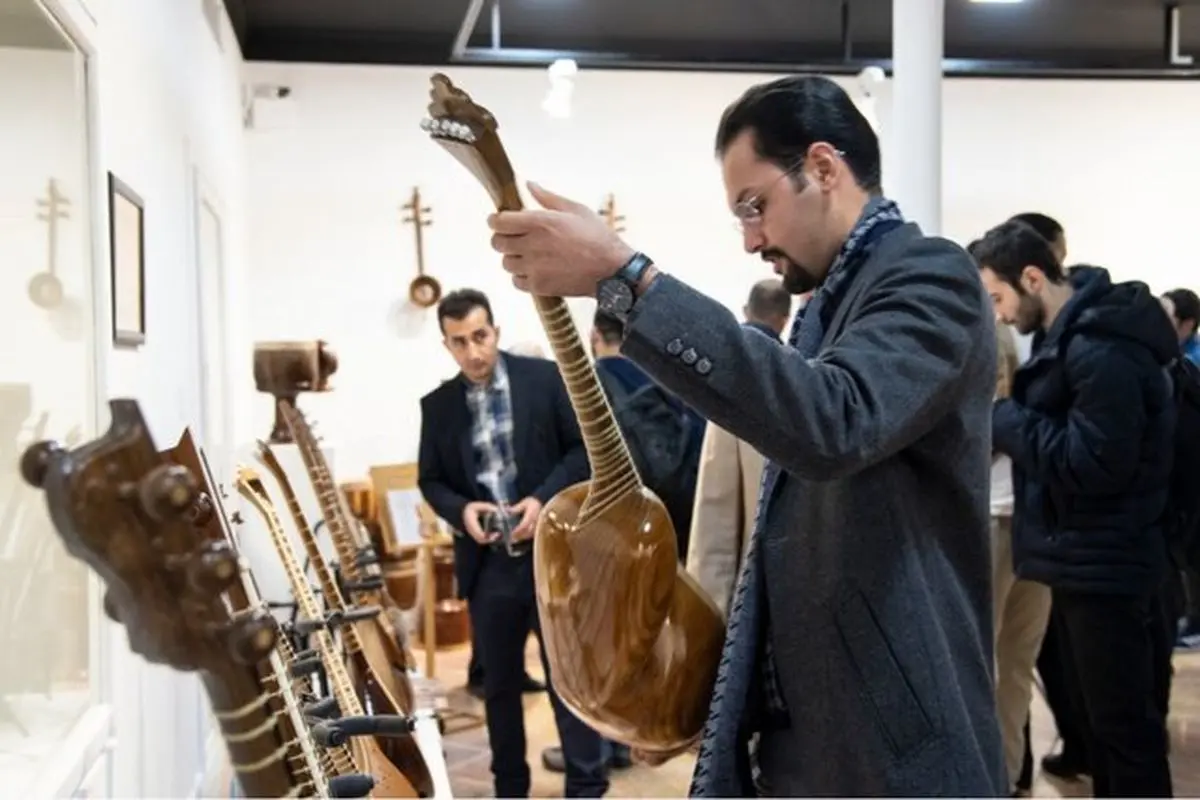 سنتوری که ۵ میلیون ارزش دارد را ۲۵ میلیون می‌فروشند!
