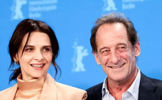 ژولیت بینوش و ونسان لندون روی فرش قرمز جشنواره برلین/ عکس
