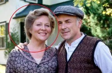 «جنت کینگ» سریال قصه‌های جزیره ۳۴ سال بعد در ۷۶ سالگی

