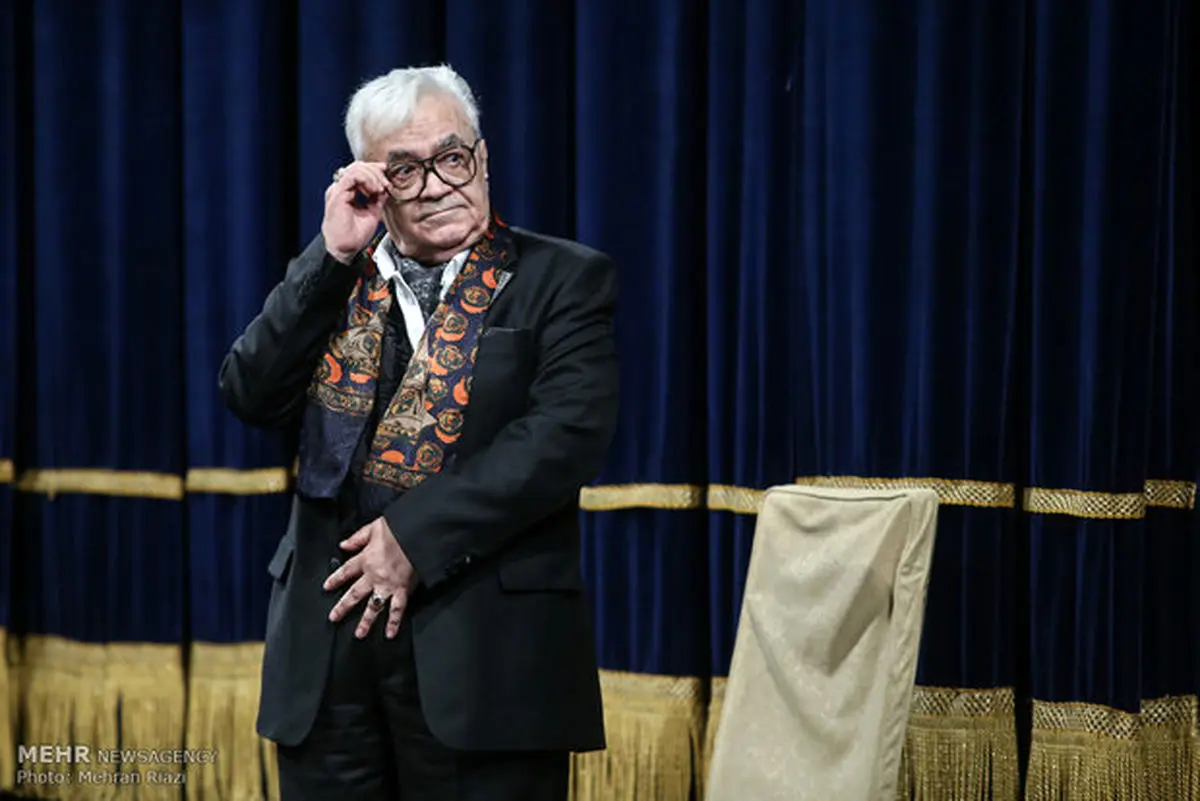 استاد موسیقی در بیمارستان بستری شد
