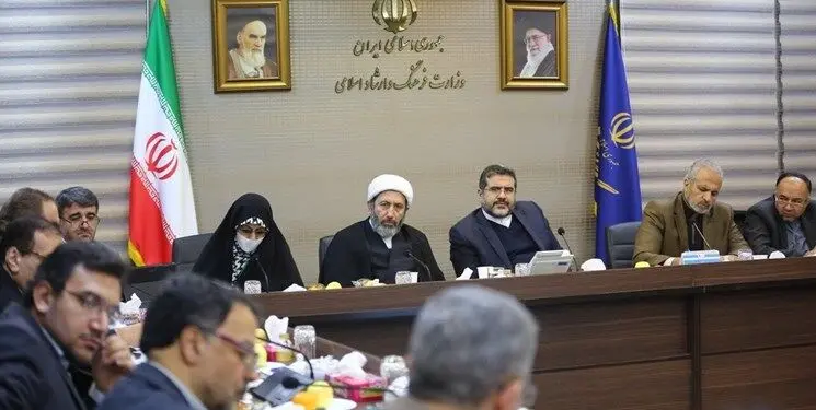 وزیر فرهنگ: تحرک فرهنگی، هنری ایرانیان خارج از کشور یک الزام است/هیچ محدودیتی برای گره‌گشایی امور هموطنان خارج از کشور قائل نیستیم

