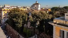 حراج کاخ تاریخی در قلب رم؛ مدل سابق پلی‌بوی ویلای سلطنتی روم باستان را می‌فروشد 