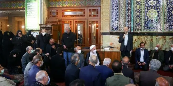 علی رضاقلی به عرضه ناب‌ترین و اصیل‌ترین اندیشه‌های بومی توسعه پرداخت