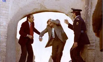 نوشته کمتر دیده‌ شده از کیانوش عیاری درباره ژانر کمدی / سعی کردم به سمت بذله‌گویی و مزه‌پرانی در کمدی نروم
