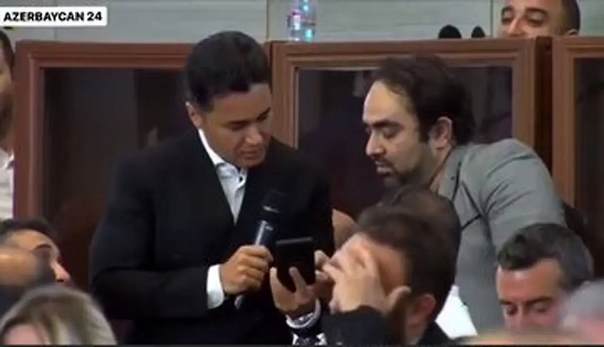 خبرنگار ایرنا به زبان انگلیسی درباره حاشیه‌های نشست خبری علی‌اف توضیح داد/ ویدئو
