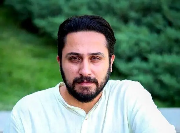 آهنگ «مجنون»  از روزبه بمانی