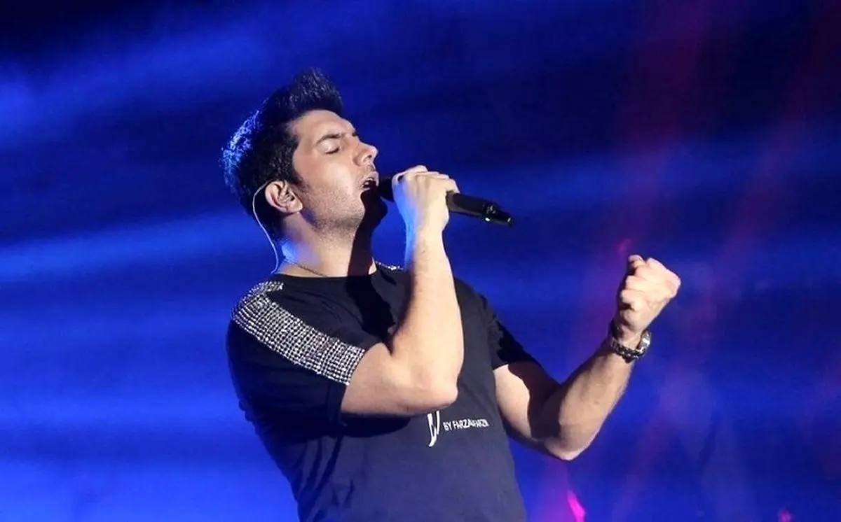 (ویدئو) کتک خوردن هوادار فرزاد فرزین بعد از پریدن بر روی استیج
