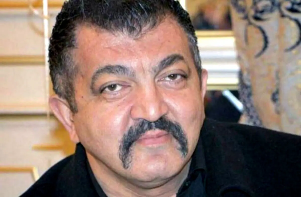 چالش بامزه احمد ایراندوست با دخترش در رستوران
