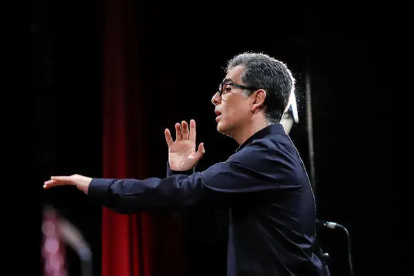 واکنش دبیر جشنواره موسیقی فجر به توهین رائفی‌پور به موزیسین‌ها/ کسی حق ندارد به موسیقی توهین کند