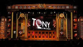 انجمن نویسندگان کوتاه نیامد/ مراسم تونی پخش نمی‌شود
