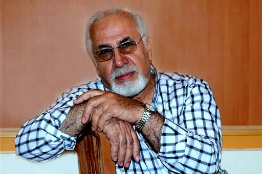 کمانچه‌نواز پیشکسوت: دیگر نمی‌توانم روی صحنه بروم و ساز بنوازم