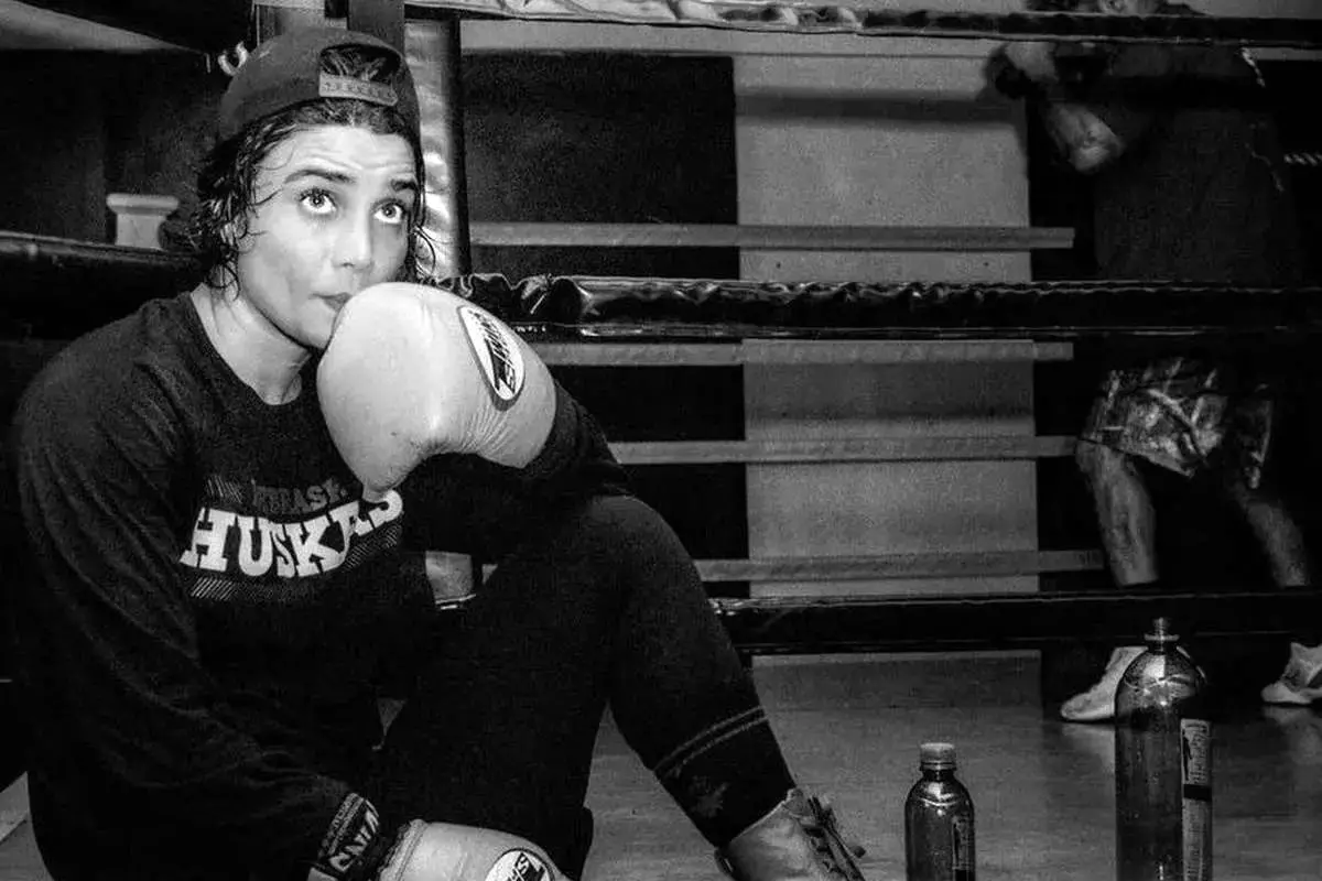 تینا آخوندتبار بازیگر سینما عضو تیم ملی بوکس ایران شد
