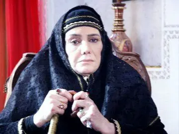 فخری خوروش در آمریکا درگذشت
