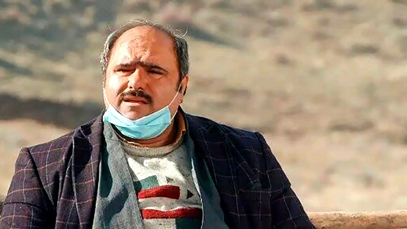 بازیگر سریال «نون.خ» عزادار شد/ عکس


