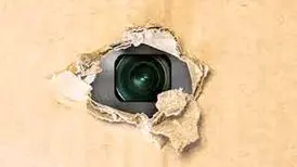 دوربین مخفی، کارشناس هندی و داستان‌های دیگر
