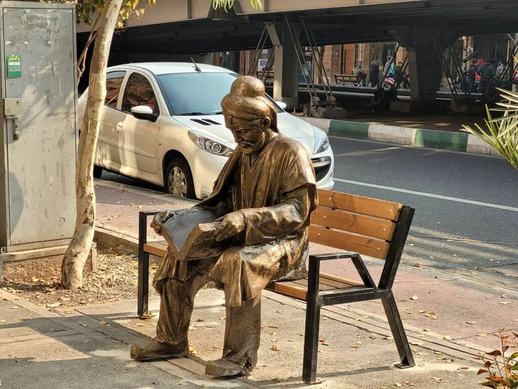 اینجا در کتاب و کافه غرق می شوید