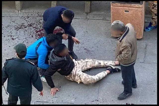 تولد تئاتر شهر با قمه‌کشی همراه شد/ ویدئو