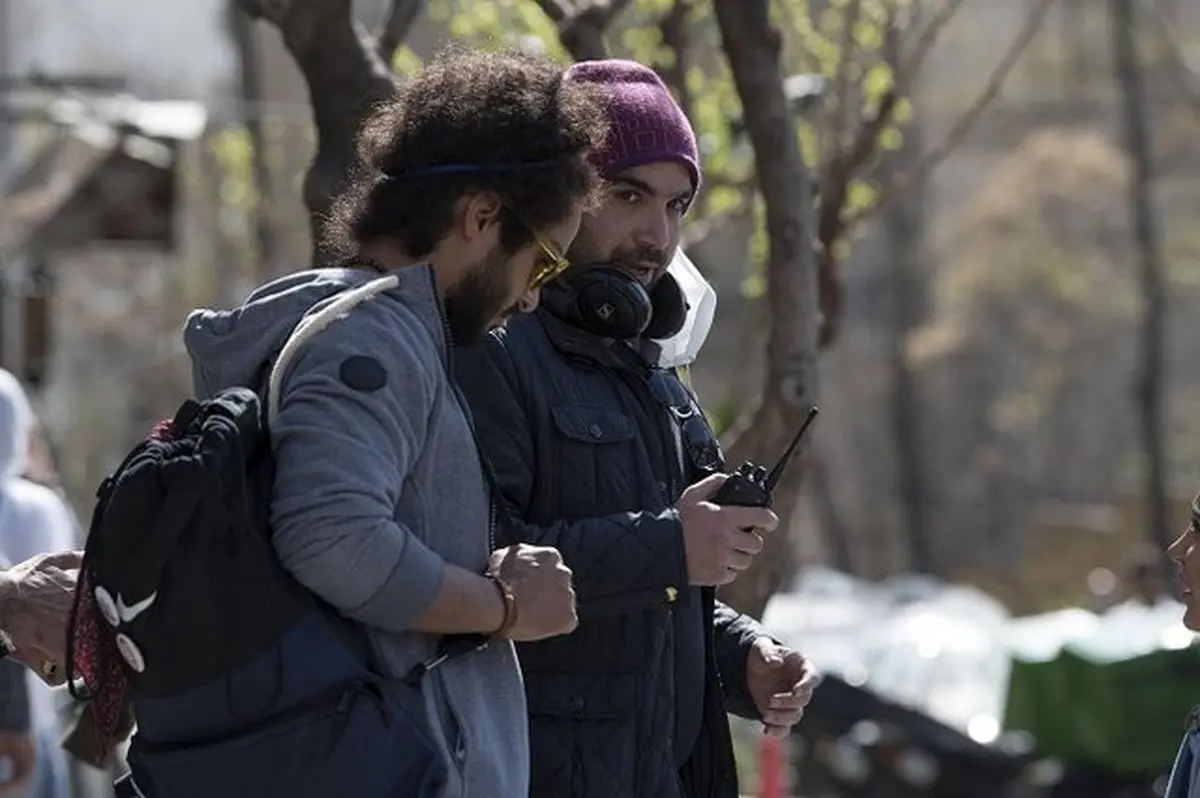 برخی اتفاقات در کشور فقط لجبازی است،از تحلیل‌های سیاسی و عرفانی تا نگاه نسل «زد» به «شهرک»، همه دغدغه های این کارگردان جوان
