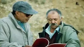 فیلم «گزارش» ساخته عباس کیارستمی در سال ۱۳۵۶؛ اثری که آینه آن روزهای ایران بود
