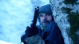 دامپزشکی که شب‌ها گرگ شکار می‌کند!
